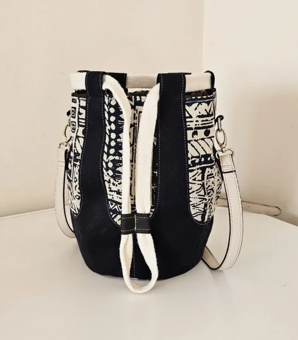 bucket bag